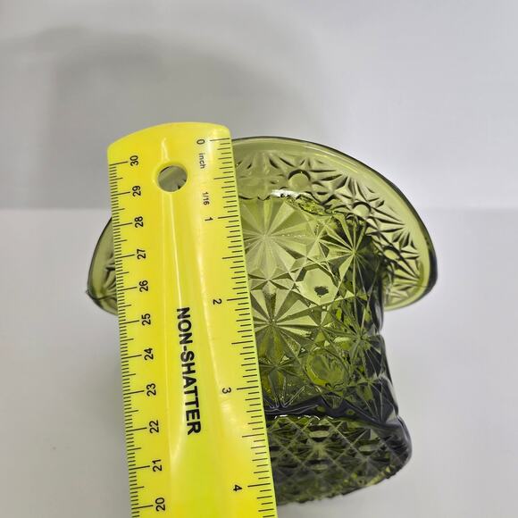 Vintage Forest Green Pressed Glass Starburst Column Vase/Decor Hat Shape - Picture 8 of 8